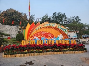 Phát triển du lịch gắn với phát triển làng nghề tại điểm du lịch Dương Xá Gia Lâm, Hà Nội